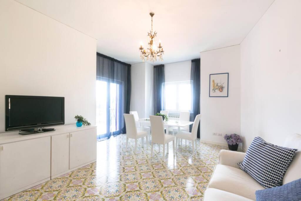 Cozy Sorrento Apartment Exteriör bild